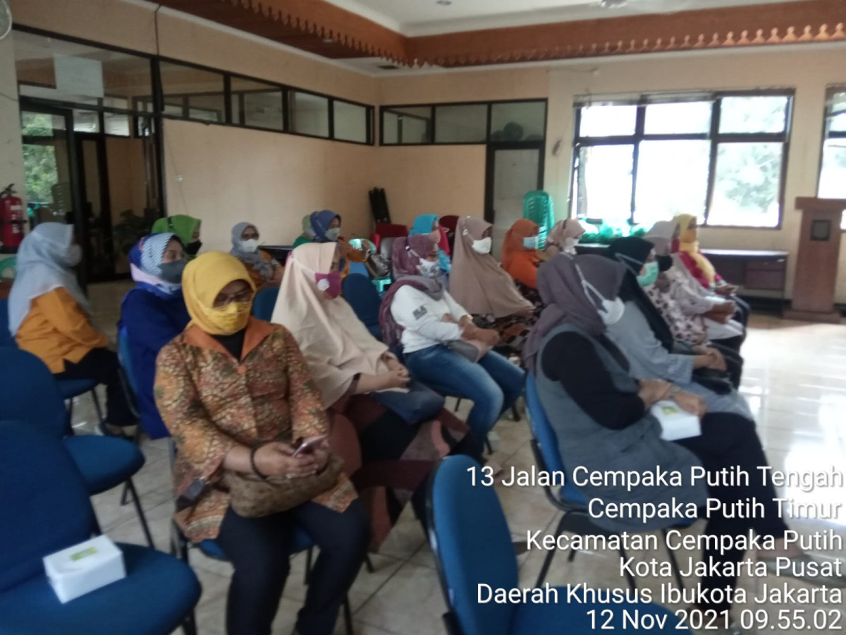 Sosialisasi minyak jelantah dari Rumah Kutub lokasi Kelurahan CPT